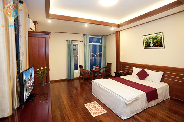 Deluxe Double River View